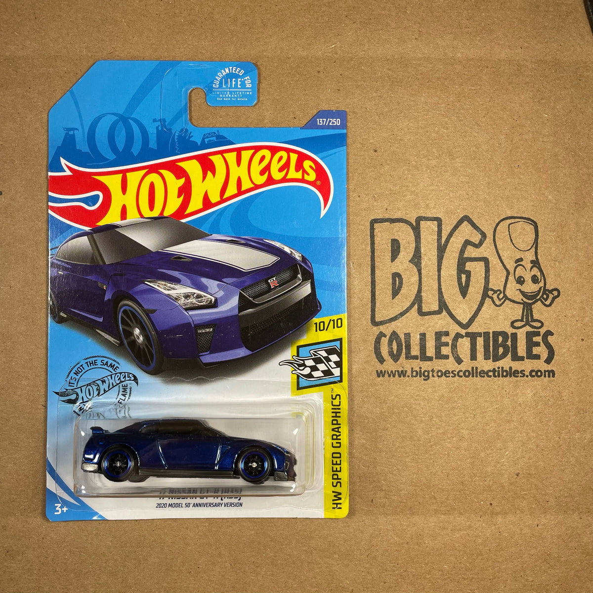 Hot Wheels 17 Nissan GTR GT-R R35 Super Treasure Hunt – BigToes