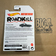 Load image into Gallery viewer, Hot Wheels 71 Datsun 240Z Motortrend Roadkill
