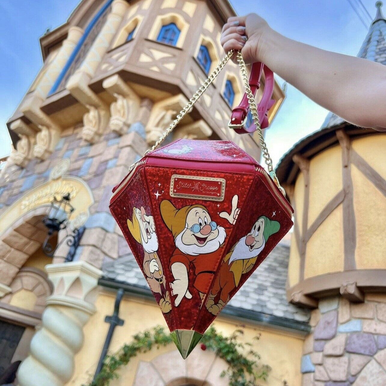 Stitch Shoppe Disney Snow White Gem Crossbody Bag Loungefly